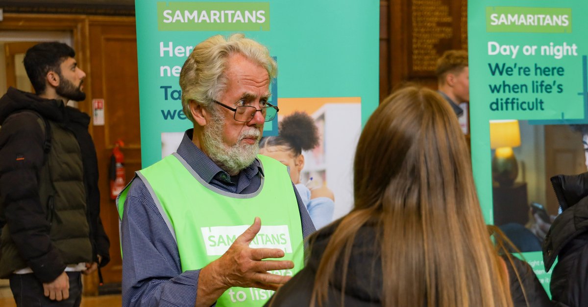 🎉 BHASVIC Freshers Fair was a hit!
From 10–1 yesterday, the Main Hall &amp; Elms Building were packed with 60+ stalls from clubs, societies, support services &amp; external orgs.
Big thanks to our Student Union for bringing the buzz! 🧡
#BHASVICFreshersFair #StudentLife #BHASVIC