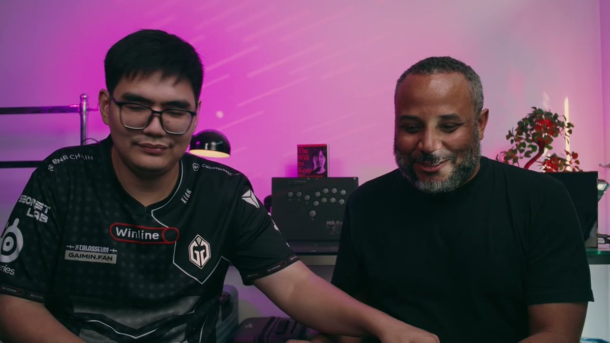 🫢 Yes the thumbnail is real. Yes we be mashing.

👀 Watch the full video:
youtu.be/m-1rDNr4Whw