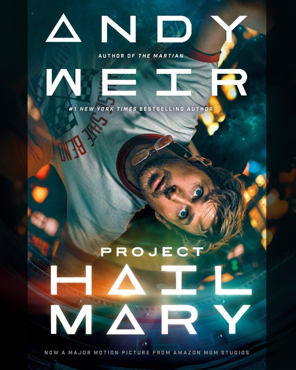 randomhouse's tweet image. PROJECT HAIL MARY—the #1 NYT bestseller by @andyweirauthor—gets a stunning new look to match its upcoming movie adaptation starring Ryan Gosling. 👨‍🚀

📘 Movie Tie-In Edition: 12.2.25 
🎬 In theaters: 12.20.26

@projecthailmary
@AmazonMGMStudio 

More here: bit.ly/3VwsljM