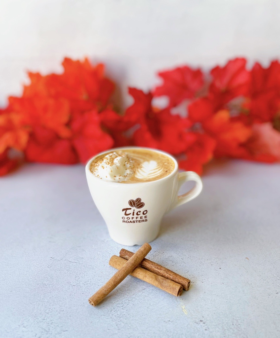 ticoroasters's tweet image. New coffees from the 2025 harvest.
🍁A New Seasonal Blend
🍁Costa Rica Finca San Luis
🍁Costa Rica La Minita
🍁Brazil Peaberry – brand new and absolutely delightful
🍁Mexico Bella Vista
#coffee #newcoffee #newrelease #specialtycoffee #fall #harvest #coffeelovers