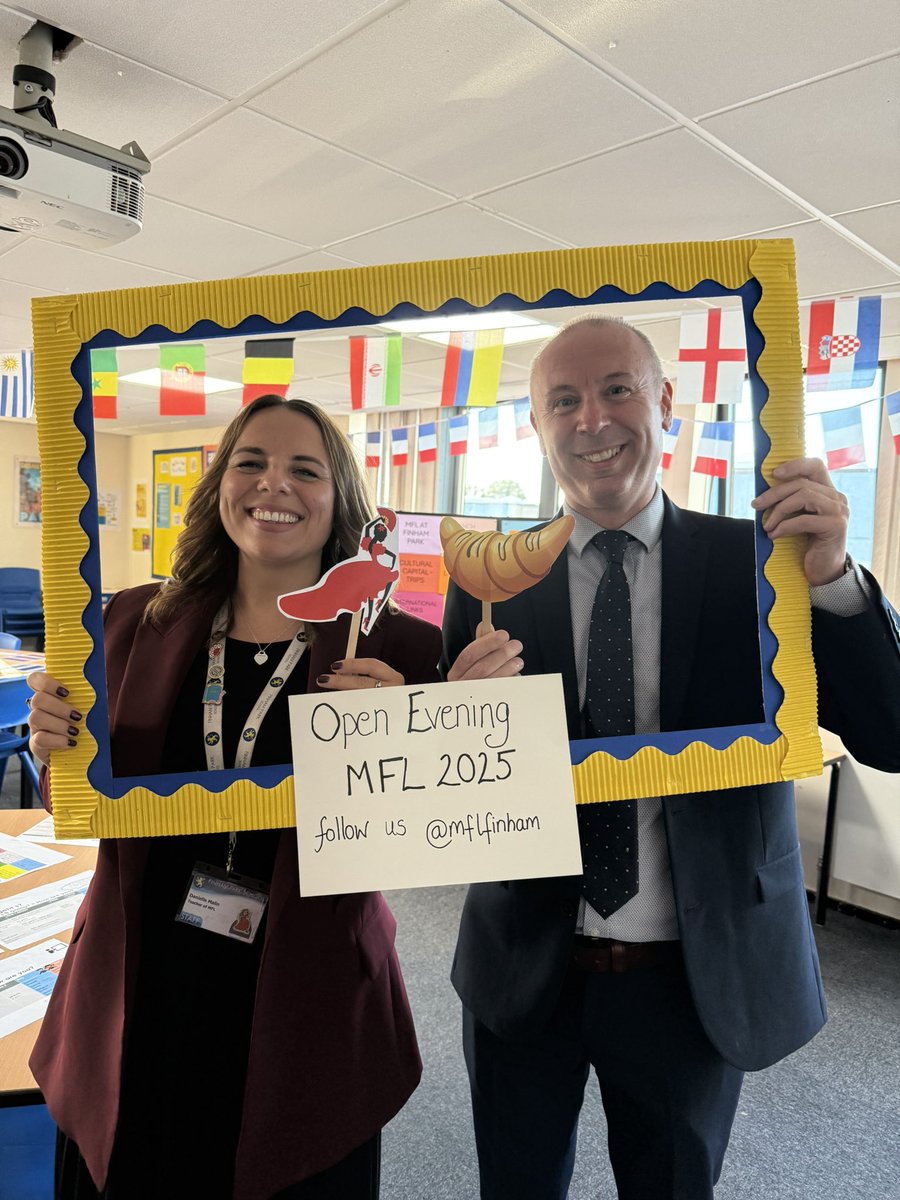 <a href="/mflfinham/">Finham Languages</a> welcomes everyone to find out about the languages we offer <a href="/FinhamPark/">Finham Park School</a> Chat to our students and have a photo!
