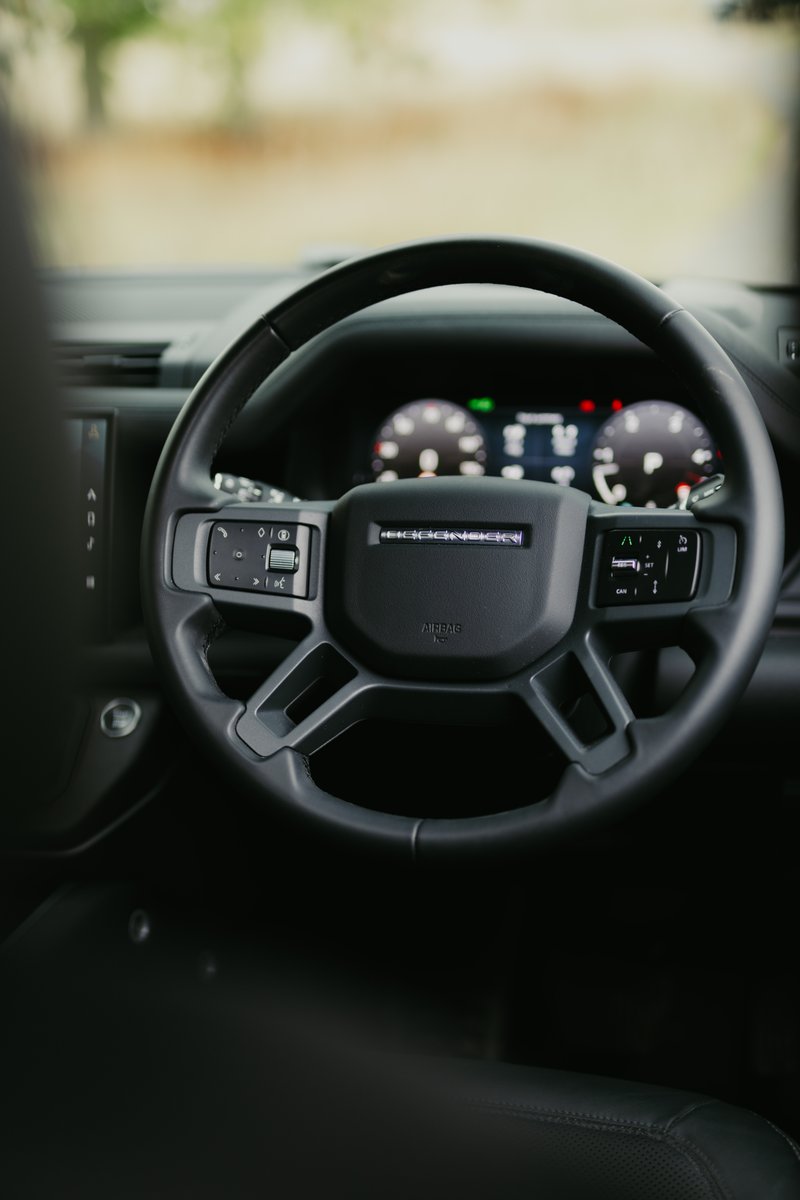 Just arrived... 2025 Land Rover Defender 110 Urban 🖤

Now available at Saxton 4x4📍

Colour: Storm Grey
Price: £87,000
Mileage: 6800
Reg: SA25 KRN

 #LandRoverDefender #UrbanAutomotive #Defender110 #LuxurySUV