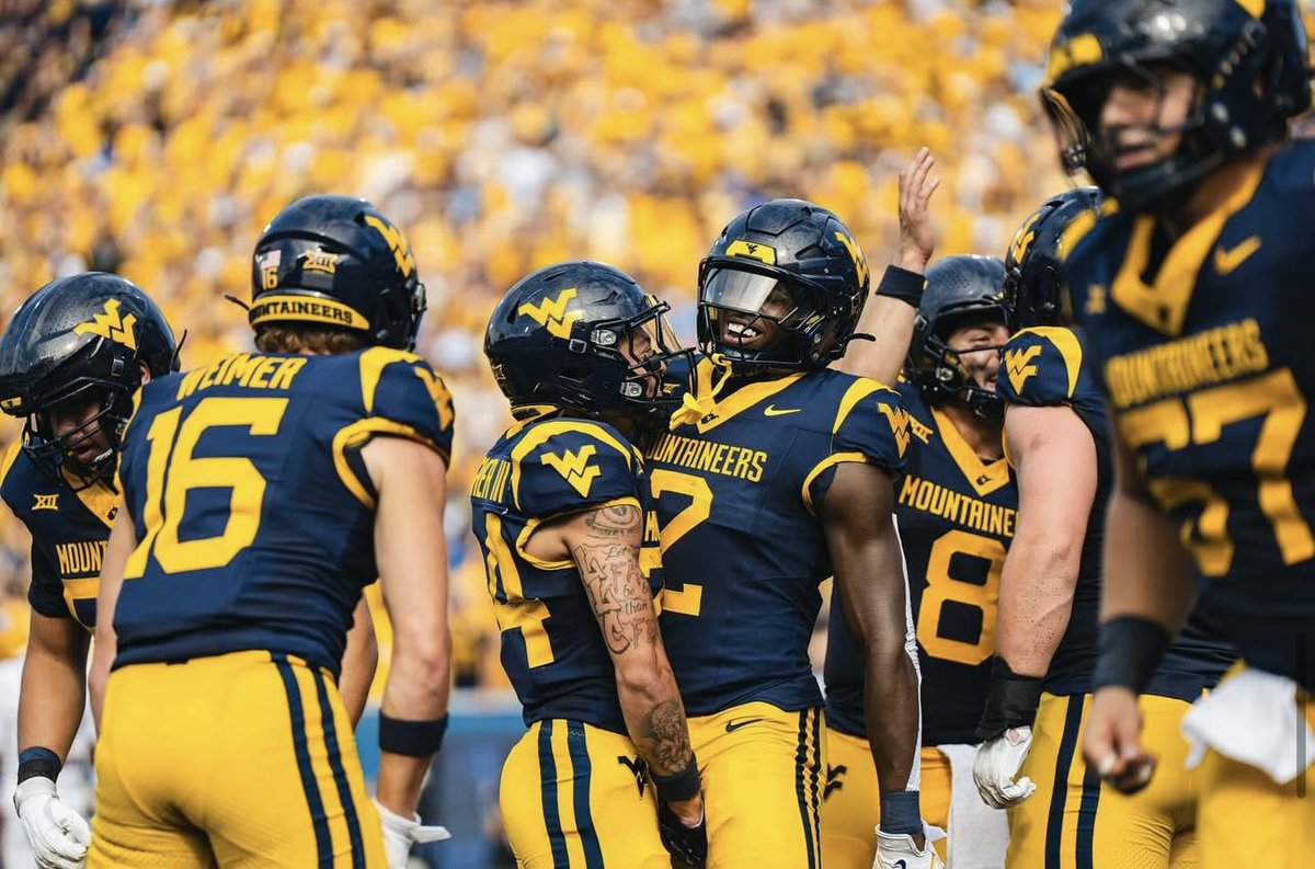 EXTREMELY BLESSED to EARN my FIRST P4 offer from West Virginia University #AGTG <a href="/JakeCasteel/">Jake Casteel</a> <a href="/CoachTyPhillips/">Ty Phillips</a> <a href="/GMC_Football/">GMC Football</a> <a href="/JuCoFootballACE/">JuCo Football Forer</a> <a href="/JUCOFFrenzy/">JUCO Football Frenzy</a> <a href="/AllenTrieu/">Allen Trieu</a>