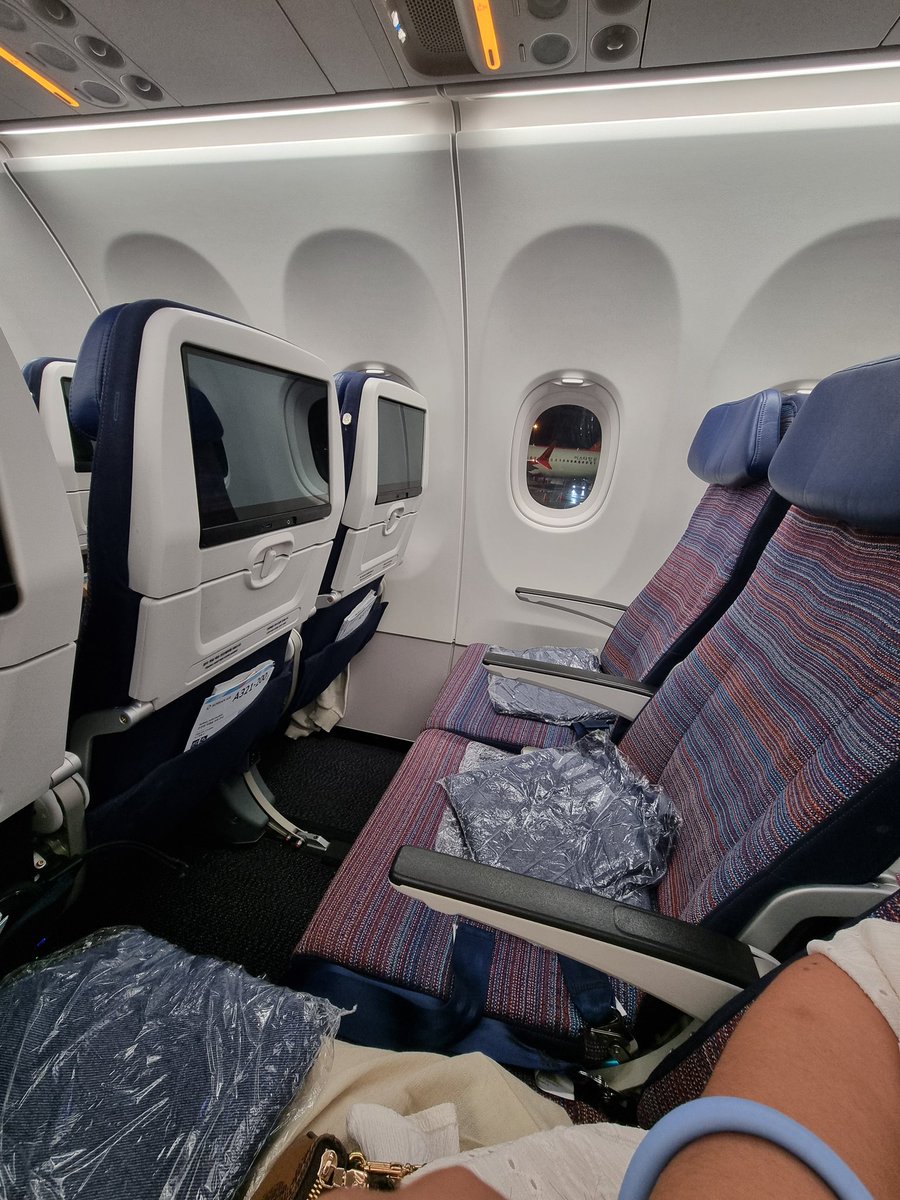 오예!! #눕코노미 당첨!!!♡ 꺅!! 
#KoreanAir