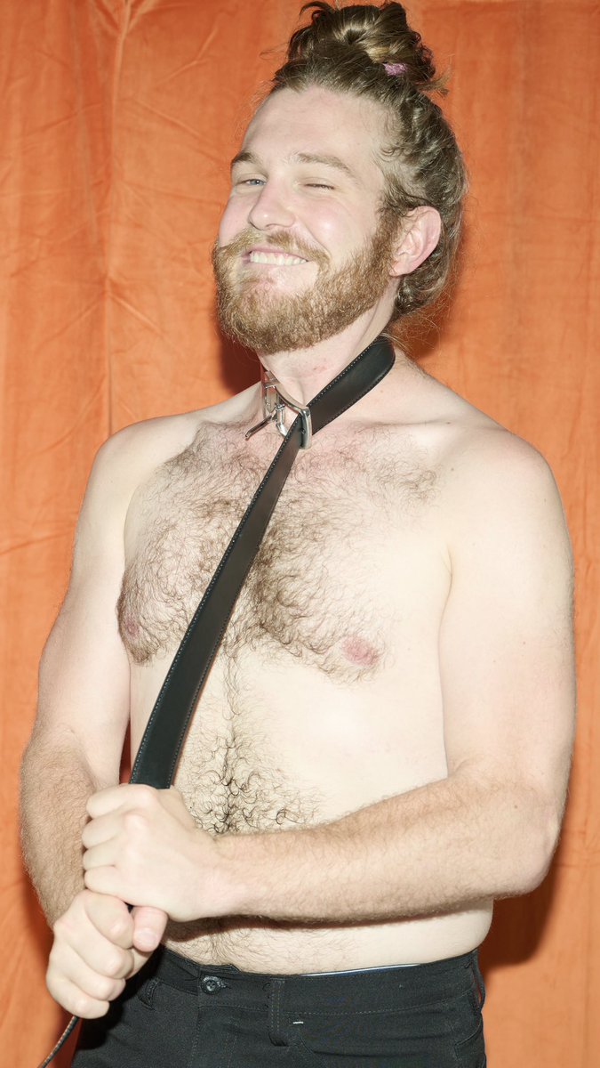 GirthBrooksonX's tweet image. Alexa play BOTH by Todrick Hall #switch #belt #kinky #kink #only #fans #OF #malemodel #suit #thirst #thirsttrap #ThirstTrapGay #gay #bi #pan #beard #chesthair #hair #hairy #manbun #smile #breath #breathplay #bwc #chokedom