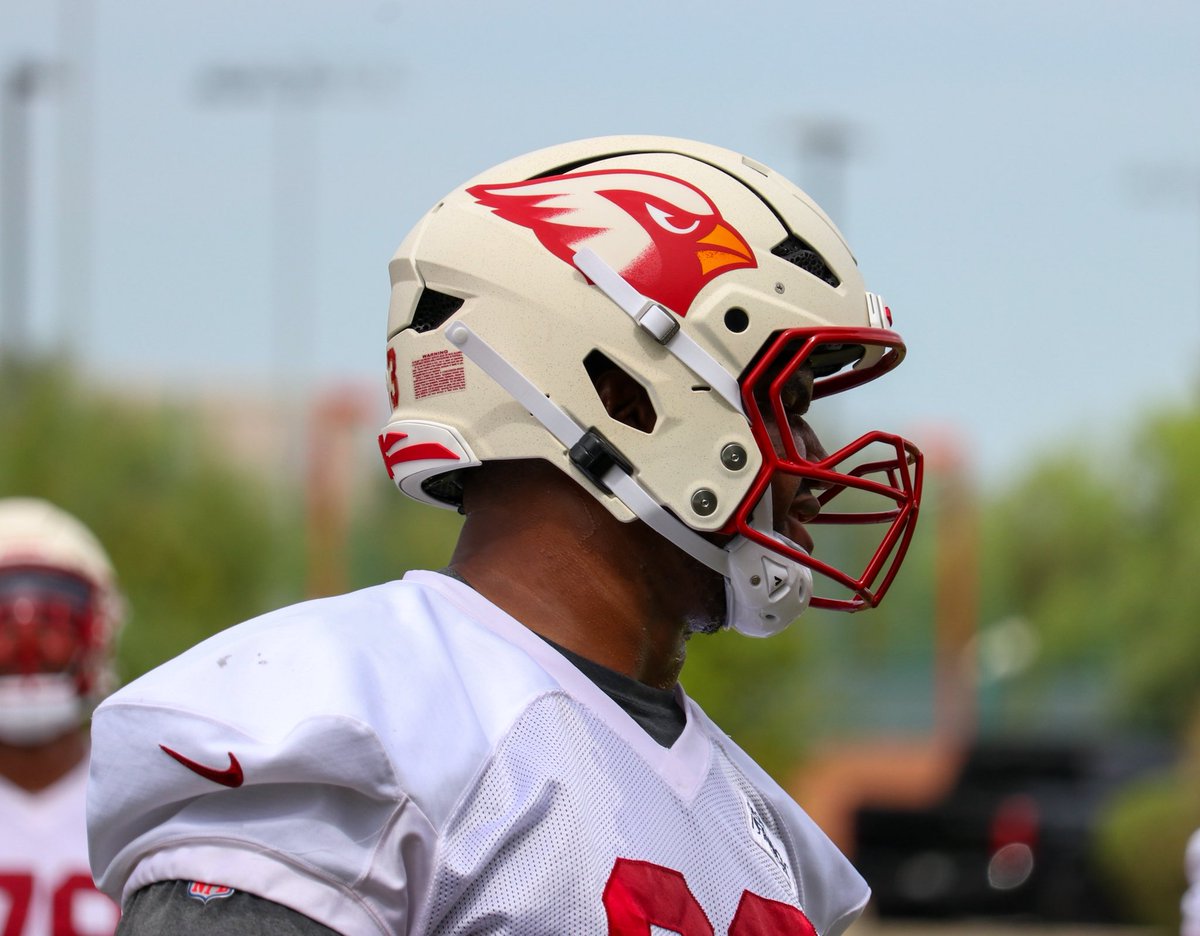 The #Cardinals will wear their Nike Rivalry uniform tonight vs. the Seahawks. 🔥🏜️