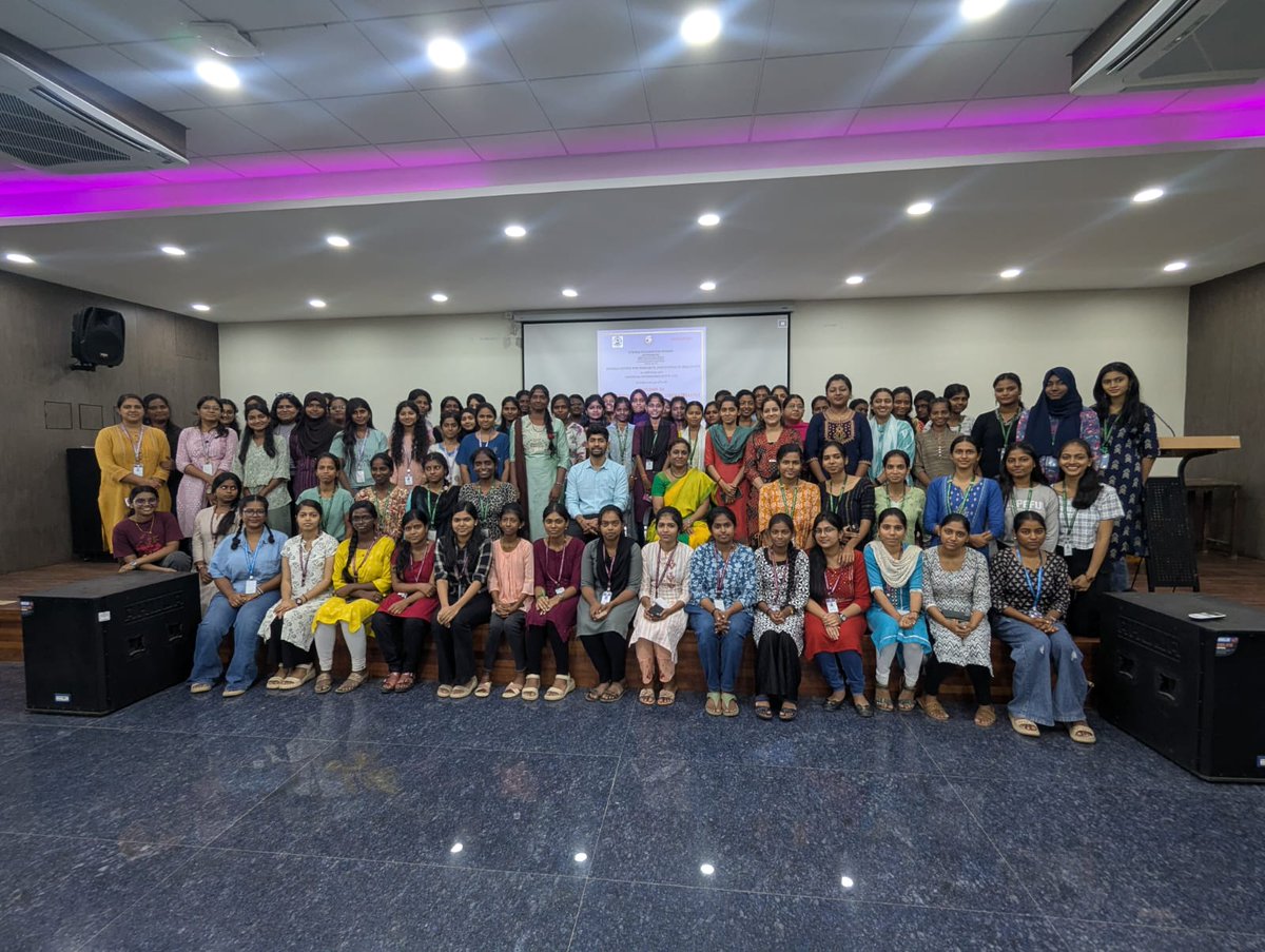 ✨ Empowering Research ✨ Ethiraj College hosted a hands-on HPTLC Workshop with Anchrom Enterprises. Mr. Aniket Jadhav led sessions on fundamentals, standards, method dev., &amp; applications bridging theory &amp; practice. #HPTLC #ResearchExcellence #EthirajCollege
<a href="/mike_vmm/">Mike Muralidharan</a>