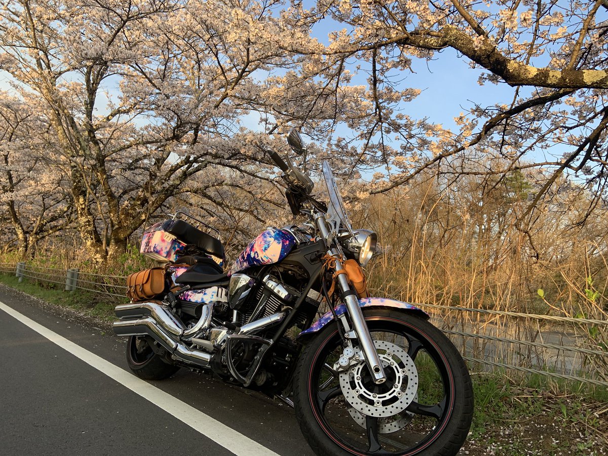 今回も有難いことに展示させていただける事になりました！

秋例でもよろしくお願いします！

#例大祭
#博麗神社例大祭 
#博麗神社秋季例大祭 
#例大祭で会いましょう