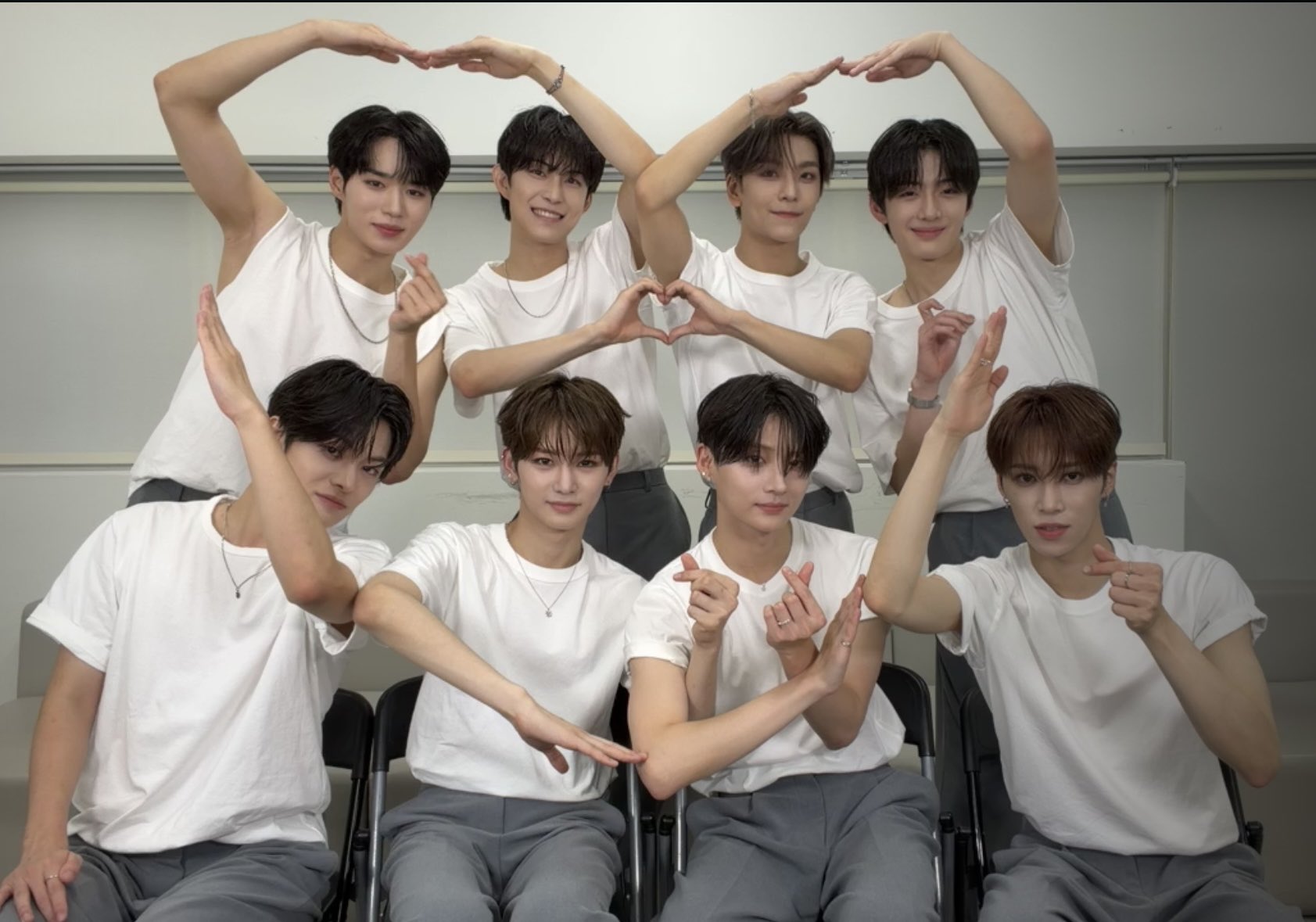 ジアハオ ボイプラ2 ポラロイド ボイプラ2 - অনুসন্ধান / X