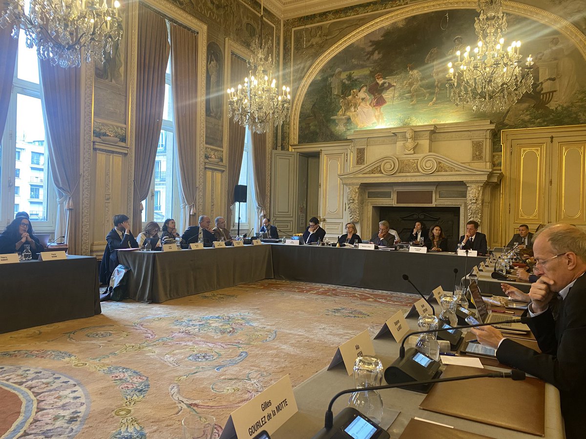 JeandeRB's tweet image. Adoption ce soir en Conseil municipal, du contrat de #développement 2025-2027 entre la @VilledeNeuilly &amp;amp; le Département des @hautsdeseinefr, permettant un #soutien financier du Conseil départemental, de #projets municipaux : Hôtel Arturo Lopez, #financement des #EAJE, #activités