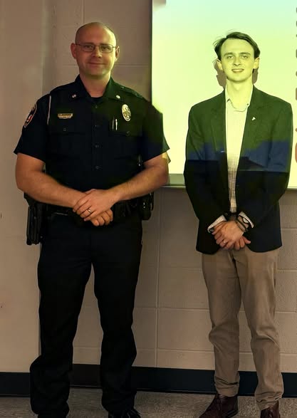 SKyTeach (@skyteach_wku) on Twitter photo Educator Travis Oliver & Major Eric Houchins led an amazing evening for our <a href="/skyteach_wku/">SKyTeach</a> students. What a creative lesson they will share with future students for years to come! <a href="/Docmarmar/">Martha Day</a> <a href="/m_cubed314/">Melanie Owens</a> <a href="/BGHSPurplesNews/">The Purple Spirit</a> <a href="/BGPD_OH/">Bowling Green Police Division</a> Educator Travis Oliver & Major Eric Houchins led an amazing evening for our <a href="/skyteach_wku/">SKyTeach</a> students. What a creative lesson they will share with future students for years to come! <a href="/Docmarmar/">Martha Day</a> <a href="/m_cubed314/">Melanie Owens</a> <a href="/BGHSPurplesNews/">The Purple Spirit</a> <a href="/BGPD_OH/">Bowling Green Police Division</a>