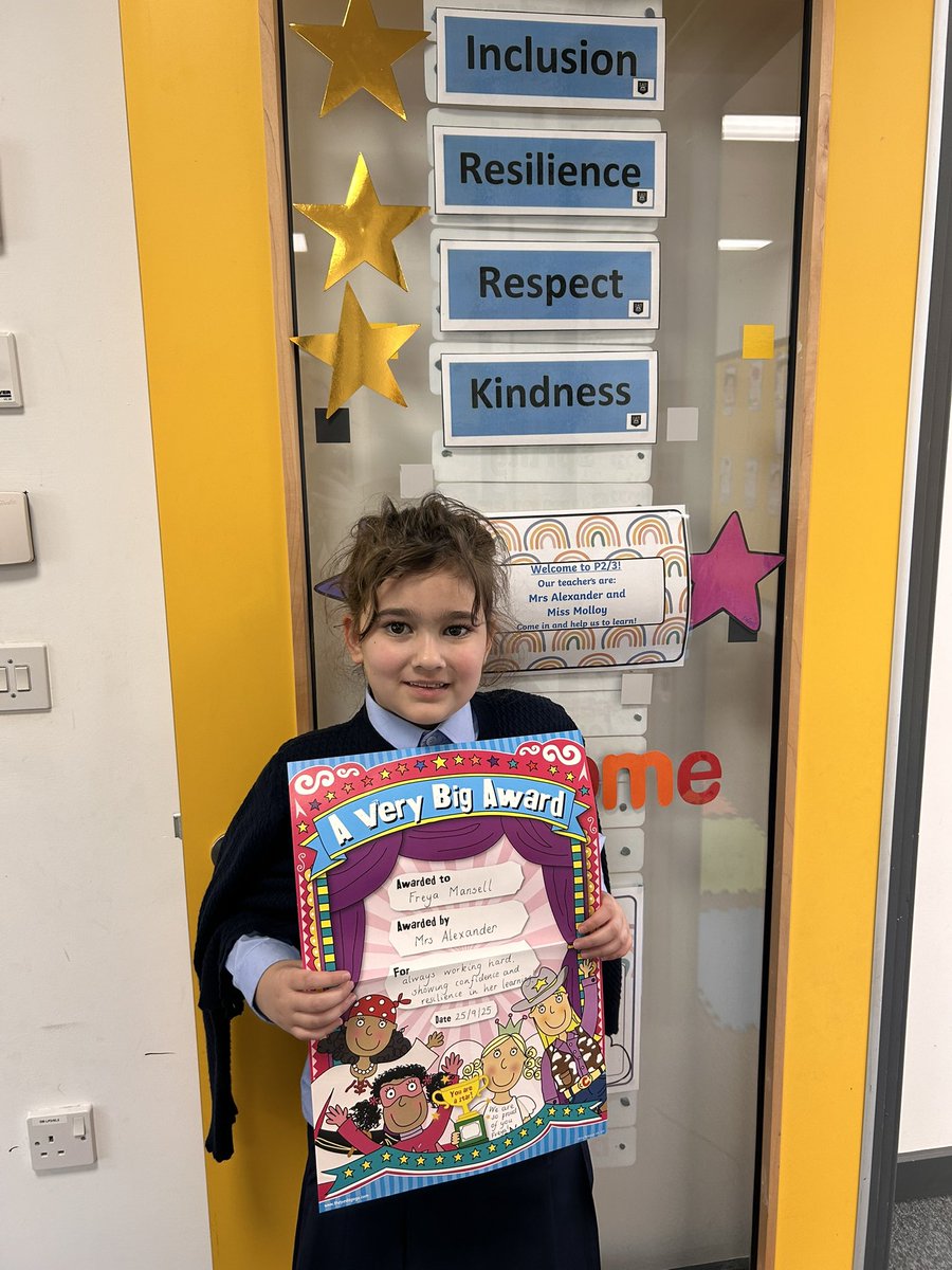 P2/3 Mrs Alexander tweet media