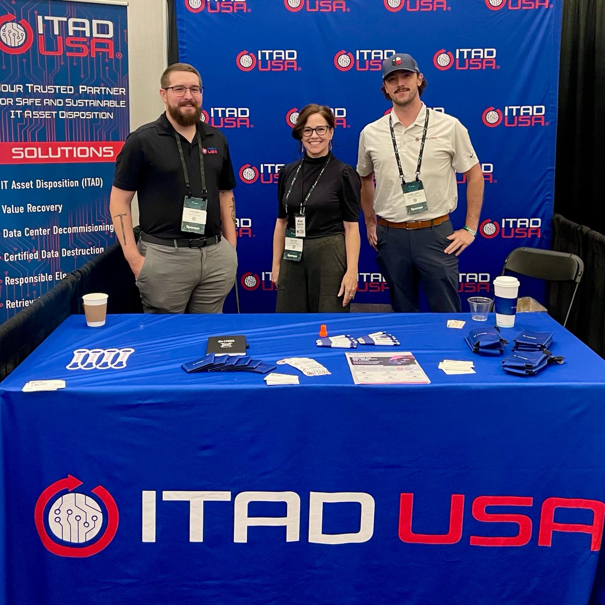 ITADUSA's tweet image. Come see us today in Houston at the @Elevate_IT Technology Summit!

We&apos;re excited to chat with you all, so be sure to stop by booth 102 to learn more about our IT asset management services and get to know our team.

#ITAD #TechnologySummit #ITAssetDisposition