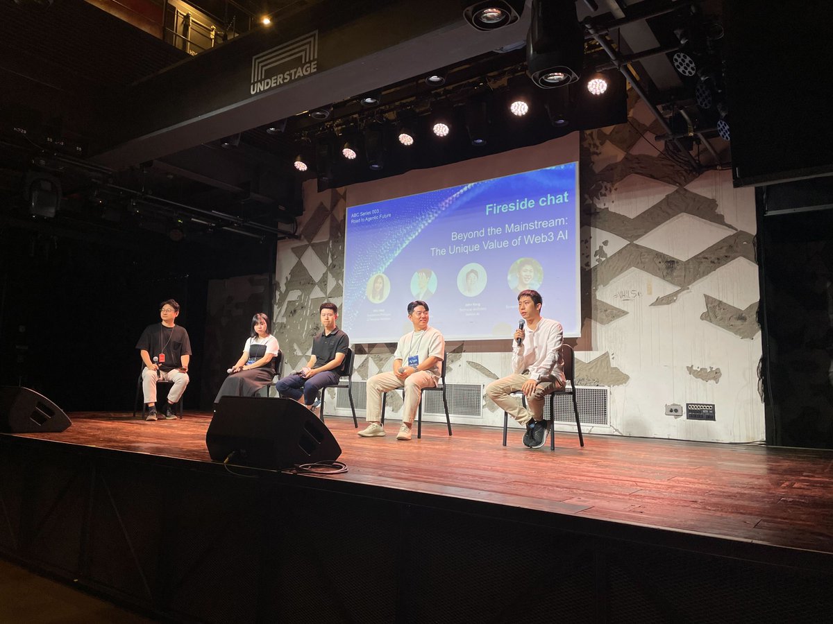 GoKiteAI's tweet image. A big thank you to Hyundai Card and @INF_CryptoLab for hosting us at this important conversation on the future of AI.

The world is rapidly embracing AI, yet many still lack clarity on how LLMs, protocols, and multi-agent systems are evolving and driving real-world impact. 

The…