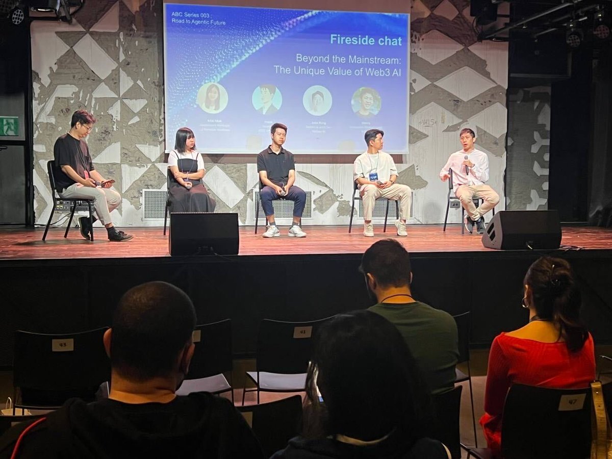 GoKiteAI's tweet image. A big thank you to Hyundai Card and @INF_CryptoLab for hosting us at this important conversation on the future of AI.

The world is rapidly embracing AI, yet many still lack clarity on how LLMs, protocols, and multi-agent systems are evolving and driving real-world impact. 

The…