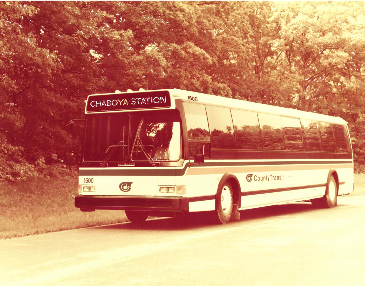 VTA's tweet image. 📸 More throwbacks from our pre-VTA days. 🚍

Even though #TransitMonth may be coming to an end, we’ll be celebrating our 30th for the rest of the year. Stay tuned for more throwbacks, pop-up events, and surprises. 🎉  

Thank you for being here as we celebrate #30YearsInMotion!