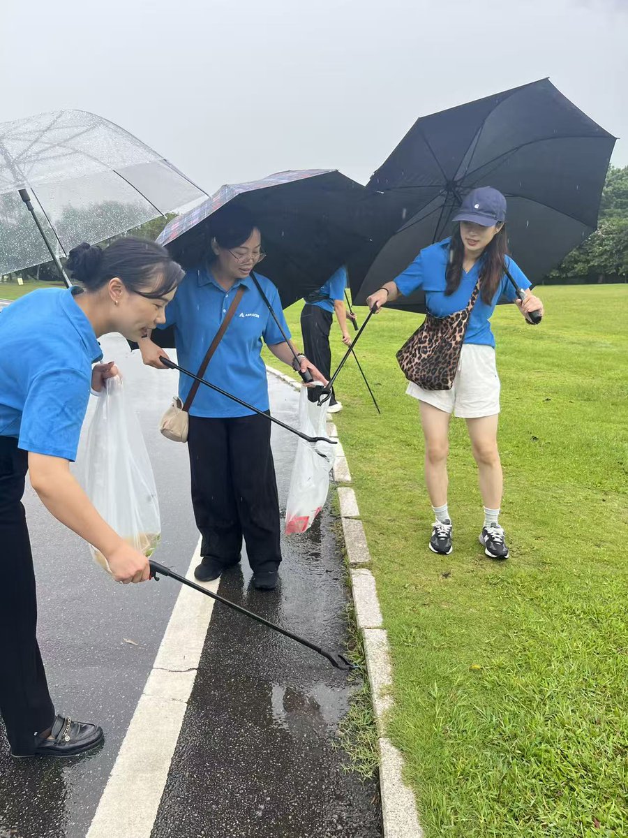 🌧️ Storm clouds didn’t slow us down 💪

As part of Abracon’s Global Volunteer Week, our Shenzhen team braved the rain to clean a local hiking trail—collecting litter and leaving the path better for everyone. Muddy shoes, big impact. 🌲♻️

#Abracon #GlobalVolunteerWeek