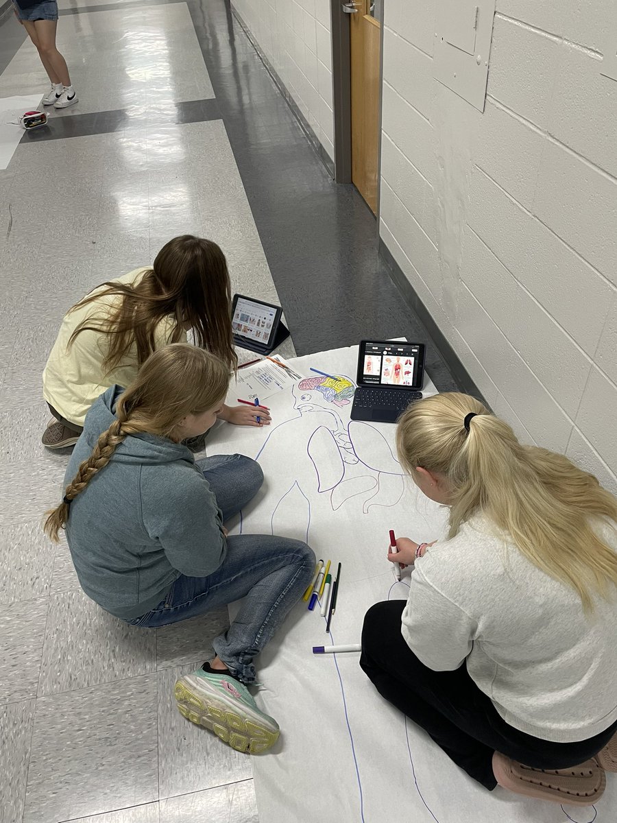 Mrs. Workman tweet media