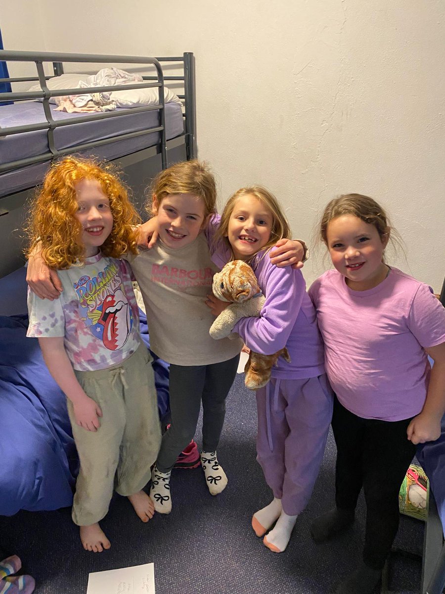 Claygate Primary School tweet media