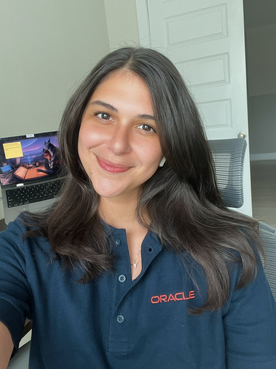 pilatesdev's tweet image. 🎉 2 years at @Oracle today!
I joined right out of college as a newbie Software Engineer and have been building on @OracleLiveSQL ever since.
If you haven’t tried it yet, check it out 👉 LiveSQL.oracle.com/next 😇
