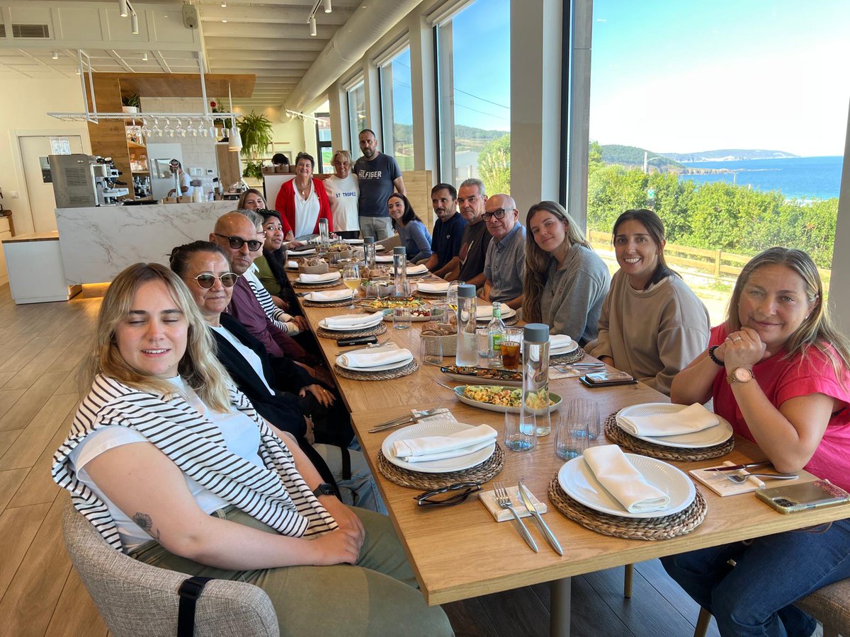 Más momentos del #FamTripAcoruñaMICE organizado por <a href="/GaliciaMice/">Galicia MICE</a> en colaboración con <a href="/DACTurismo/">Turismo Deputación da Coruña</a>, en el que participan empresas del sector #MICE que conocen las posibilidades de la provincia para organizar congresos, viajes de incentivo y actividades de 'team building'