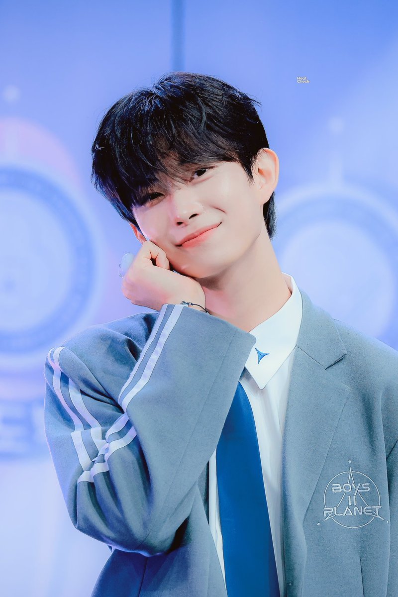 geonpann_'s tweet photo. trainee geonwoo                    ALD1 geonwoo 🥹 https://t.co/1tv3jINXBZ