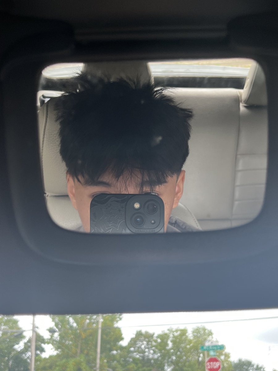 i love this new haircut 🙂‍↕️