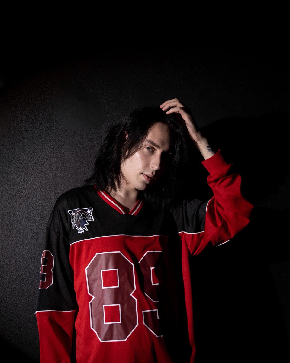 caught you looking 💔