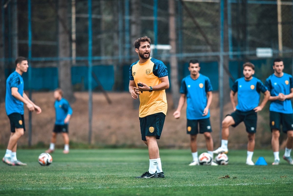 💛 <a href="/Ankaragucu/">MKE Ankaragücü</a>