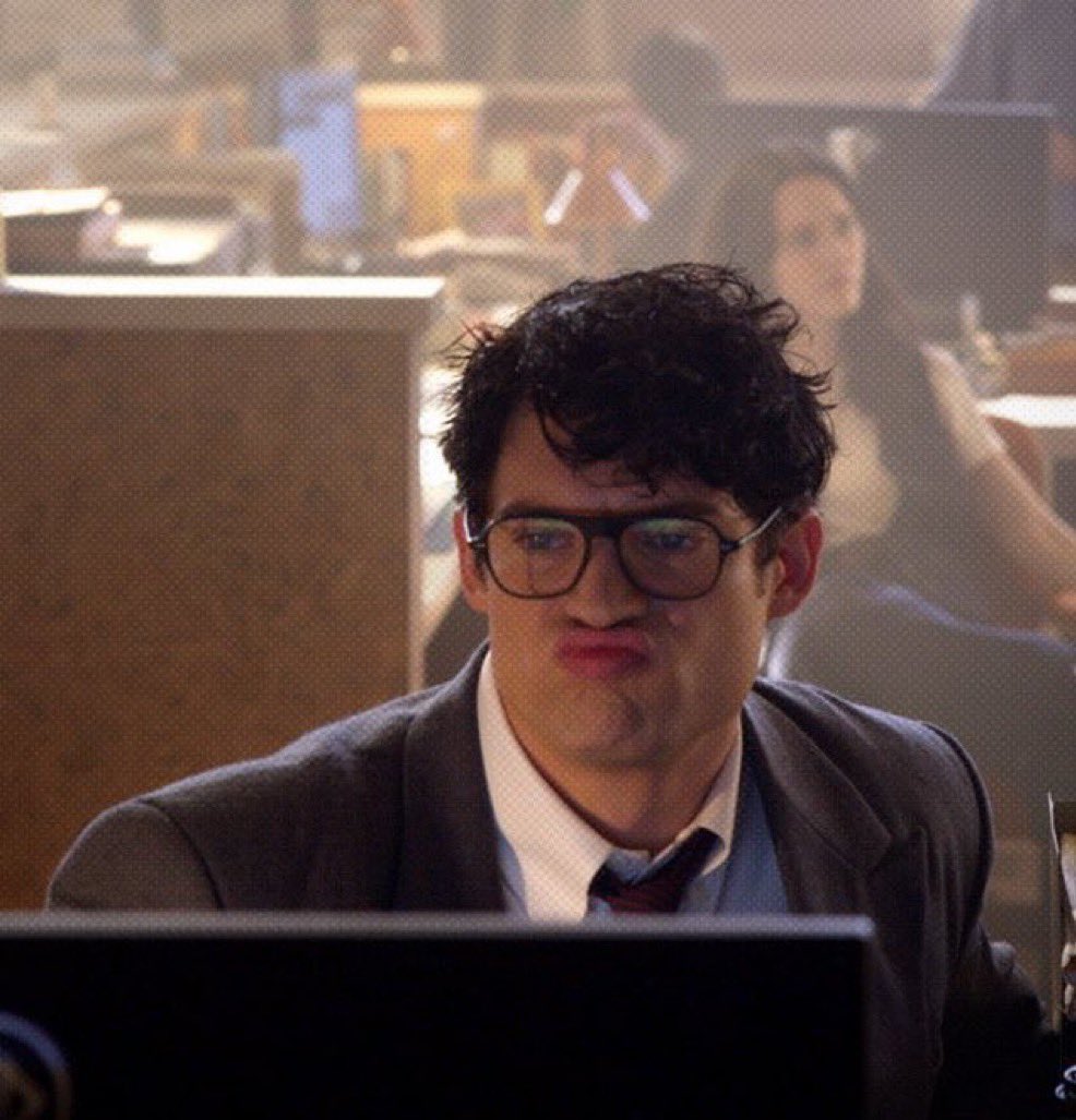 i’m ngl it’s giving milli vanilli adding 5yr old songs to an album…
something about that is so…desperate