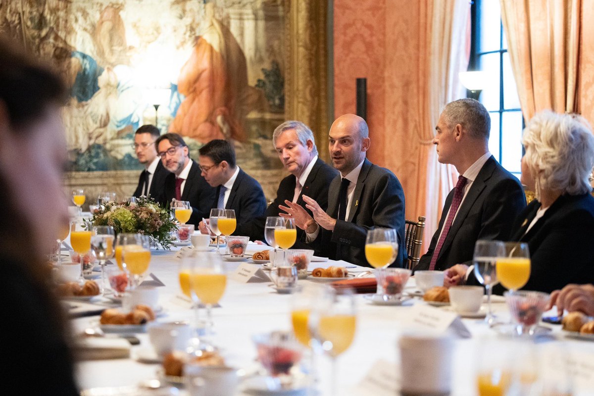 The Consulate of France was honored to host a meeting between Minister <a href="/jnbarrot/">Jean-Noël Barrot</a> and representatives of major Jewish organizations.
It was an important moment of dialogue where the Minister emphasized France’s commitment to combating antisemitism and working for peace.