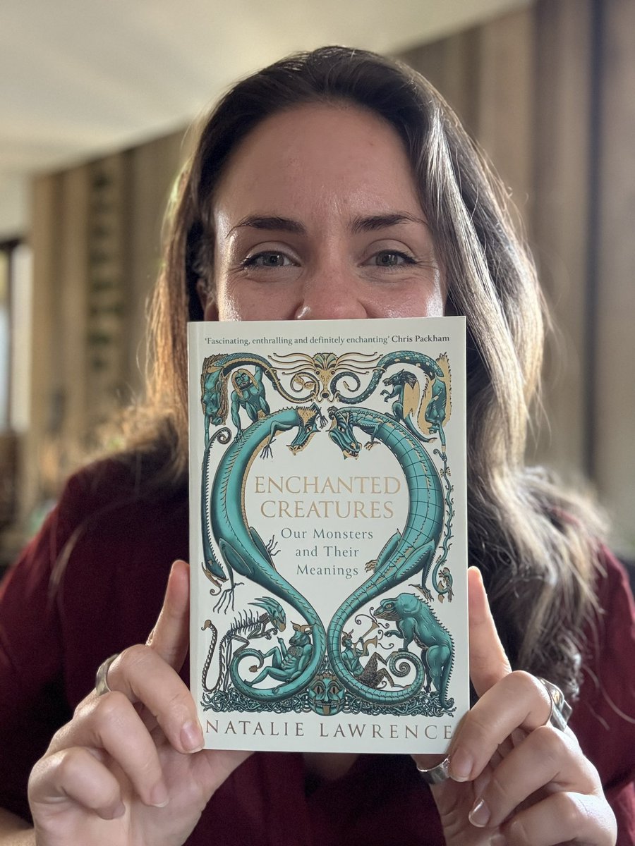 🐉 Enchanted Creatures 🐉 is out today in paperback with <a href="/wnbooks/">W&N</a>! 

A special edition for <a href="/chaptersindigo/">Indigo</a> in 🇨🇦 with a special foreword is also out with <a href="/Pegasus_Books/">Pegasus Books</a>!