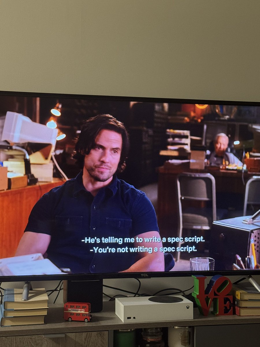 i forgot what he looked like during a year in the life #gilmoregirls