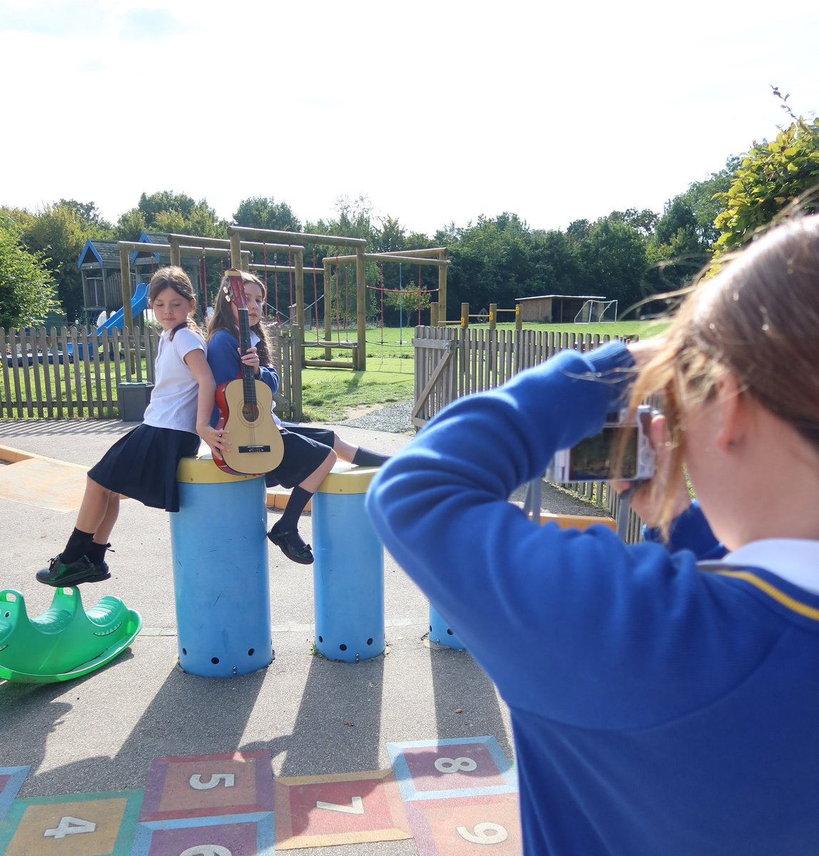 sissinghurstVA's tweet image. Leopard Class had great fun taking photographs today, creating compositions in the style of a music album cover. @kapowprimary