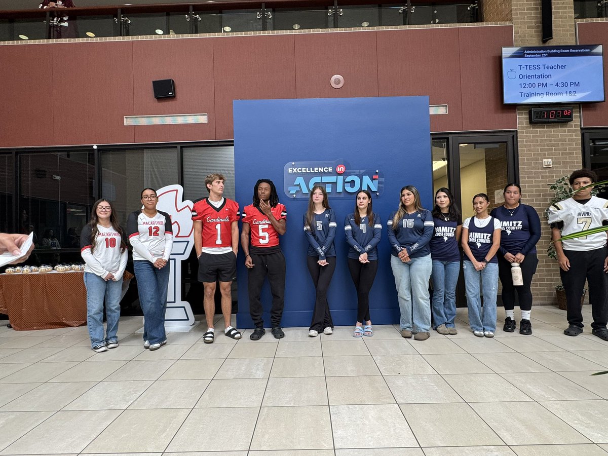 IISDAthletics's tweet image. Thankful for @IrvingISD coaches and student-athletes who always answers the call!! @MacArthurVB @_IHSTigerFtball @NimitzFootball3 @NimitzXC @MacArthurTX @IHSTigersSoccer  @nimitzvb 💙❤️💛#IISDtailgate