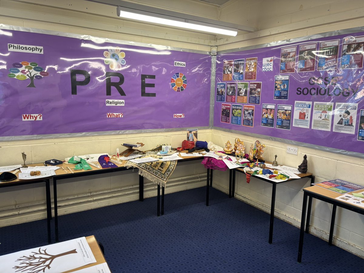 Miss Meakin tweet media