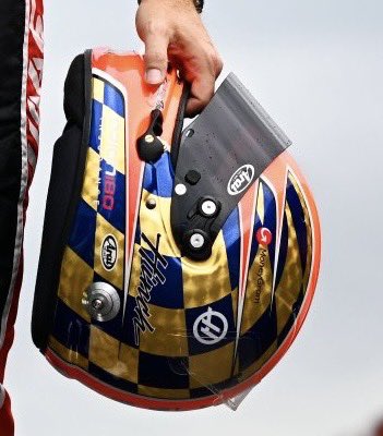 Michael Everson tweet media