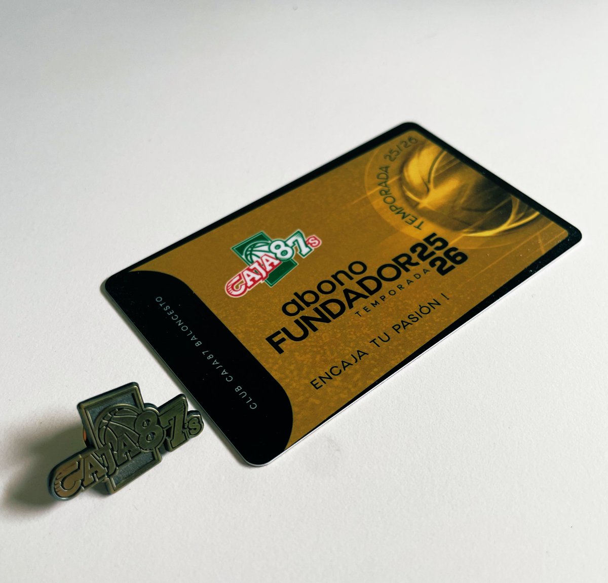 Digan lo que digan, el baloncesto en Sevilla está muy vivo.