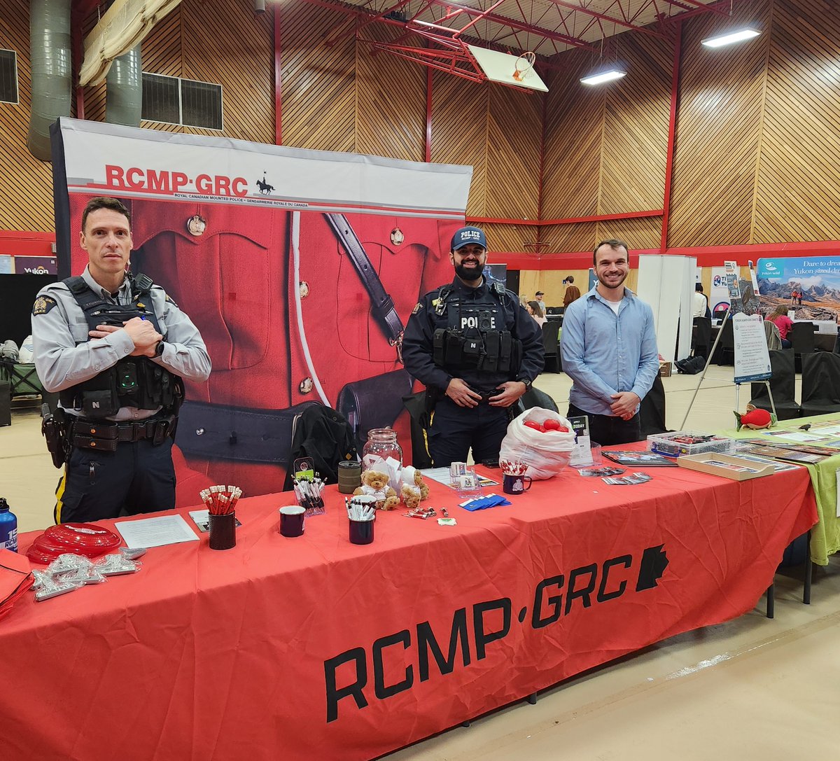 Education, Career and Volunteer Expo at the Yukon University is underway! Visit us today to learn more about the rewarding careers available at the RCMP. Stop by and say hello! 🤩