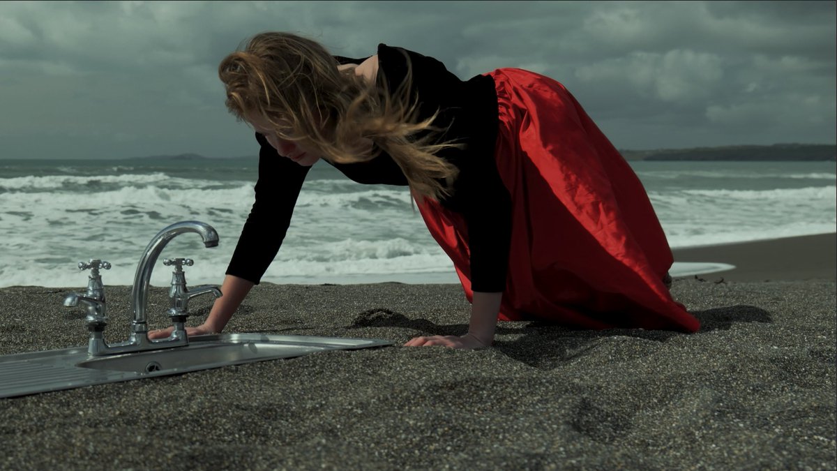 DamerGallery's tweet photo. Join us in the gallery on Sat. Sept. 27 at 3.30pm for the annual Homeland video art exhibition. It will be opened by Johanne Mullan Curator of Collections IMMA. This year's theme is ‘ábhar dóchais’ Hope, strength and ‘there is hope’ Looking forward to seeing you there. https://t.co/bRTMDS1Kfs