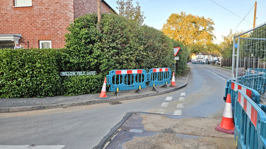 I've had to 'borrow' some cones &amp; barriers <a href="/stwater/">Severn Trent</a>, that weren't being used, to protect our hedge &amp; the footpath, that vans &amp; lorries insist on driving in to, in their attempt at turning around because they've ignored the road closed signs.
Our hedge is taking a right kicking 😡