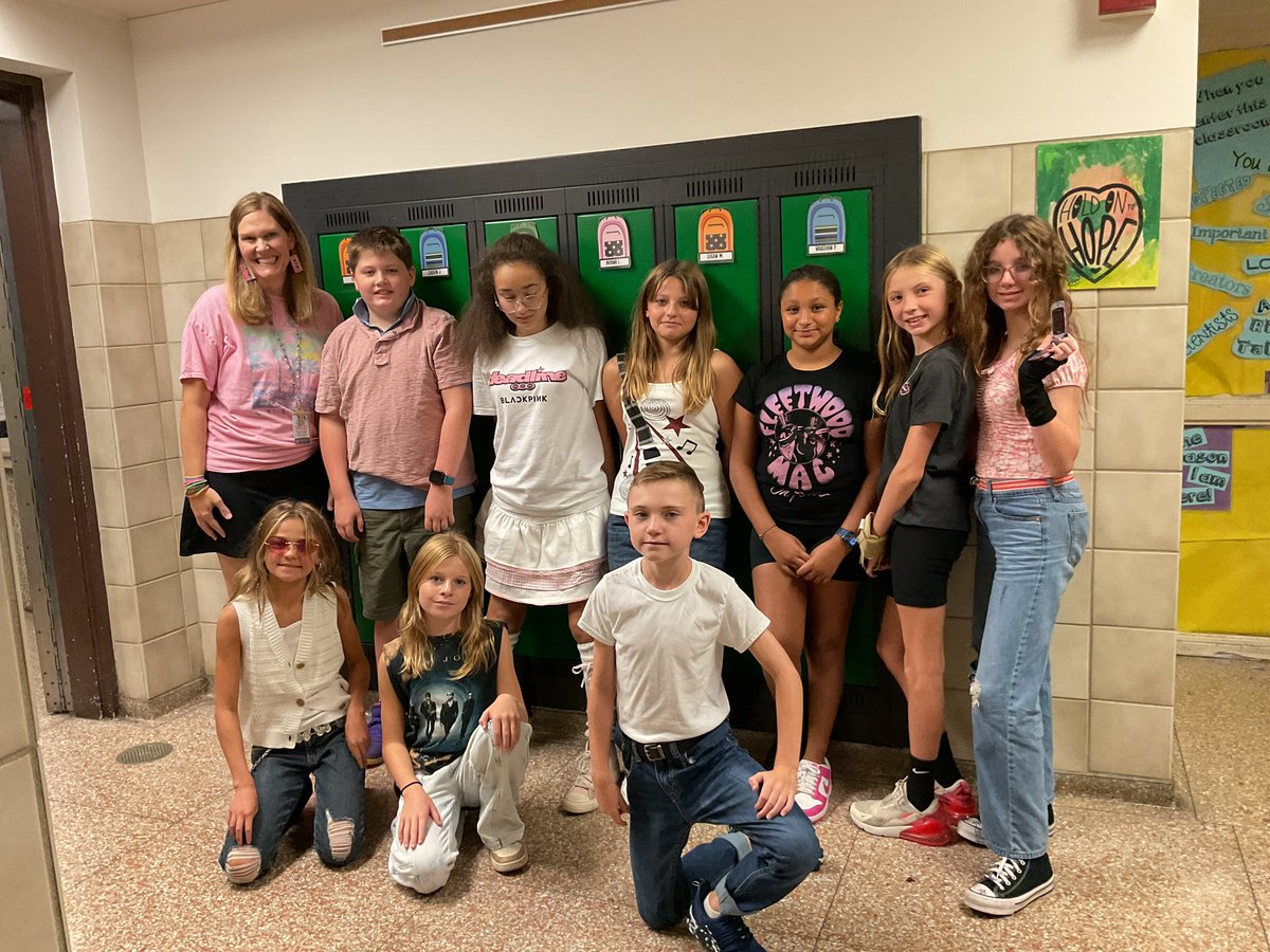 SAESTitans's tweet image. Throwback Thursday was a HIT! We loved seeing everyone showing off different decades today!

🏠 Don’t forget to wear your house shirts tomorrow! We will be having our House Celebration and kicking off our Titan Fun Run Fundraiser!
