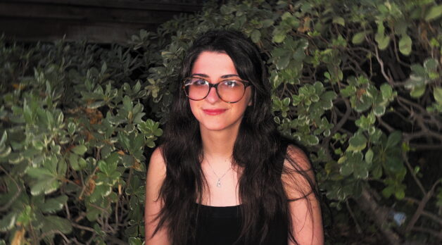 COMatBU's tweet photo. We're proud to share that Sabrina Greco (COM'19) has been named a 2025 New Face of Independent Film by Filmmaker Magazine! Read more at https://t.co/JSJBlFbRWS! #COMmunity #FilmmakerMagazine https://t.co/xt96O8q6HM