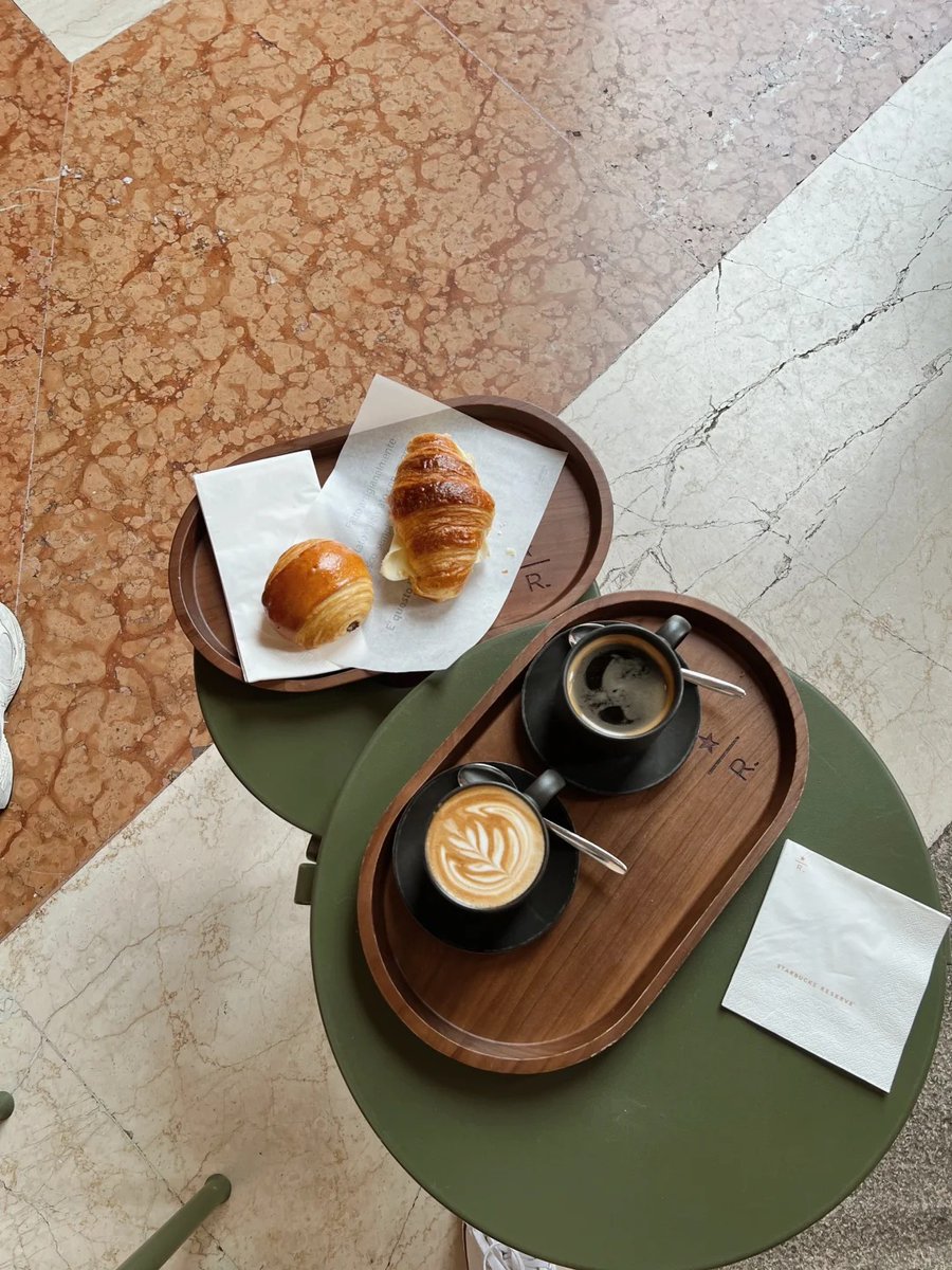 sadas1750352's tweet image. Book your cheerful energy and spread positivity.😆#MinimalLife