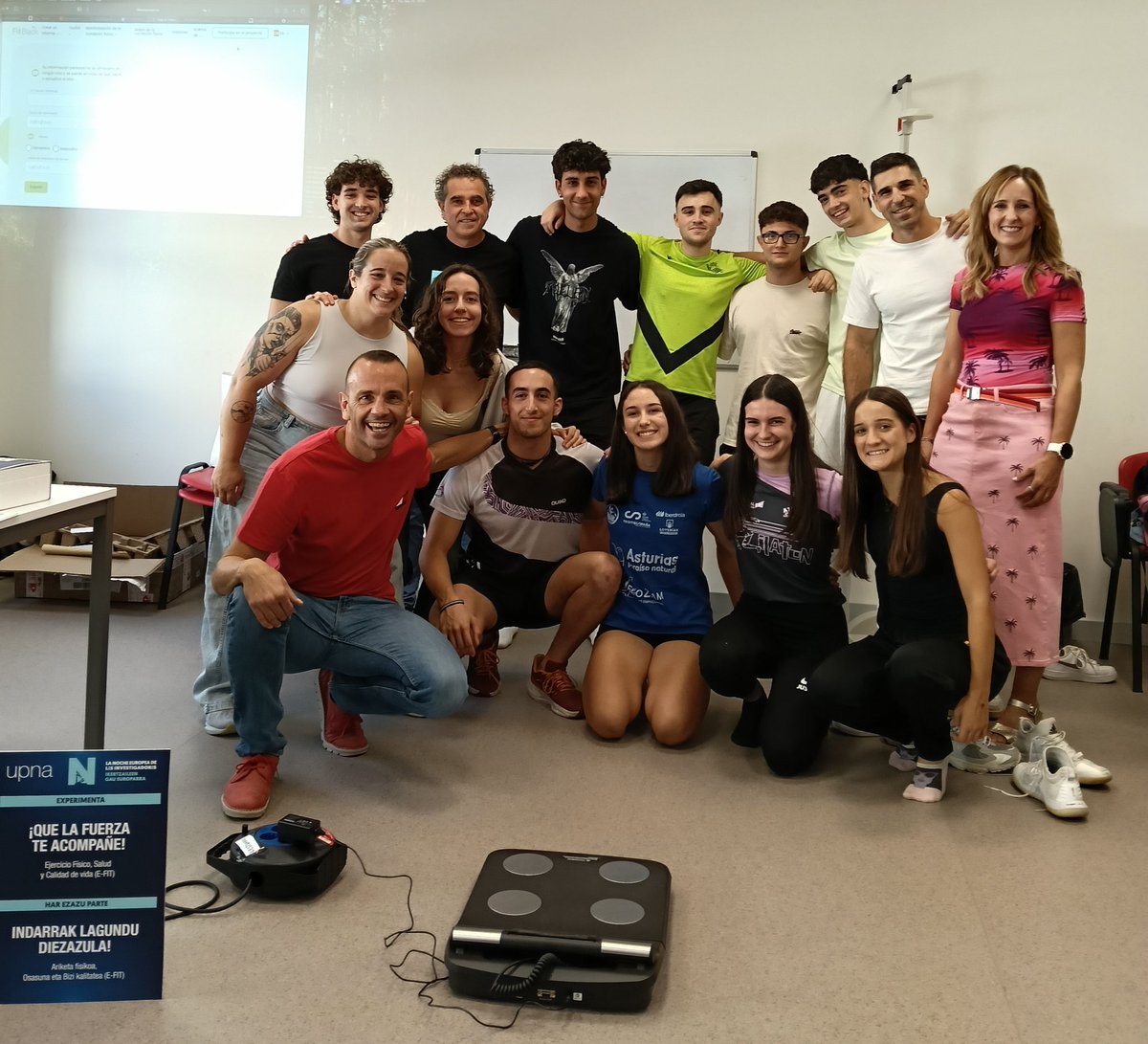 Con colegas y estudiantes en:

¡Que la fuerza te acompañe!

Nuestra actividad para la primera #NocheEuropeaInvestigadores #NIGHTSpain #EuropeanResearchersNight del Campus de Tudela <a href="/UNavarra/">UPNA - Universidad</a>