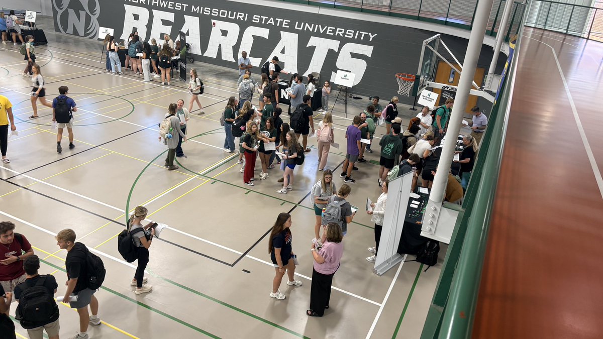 Exploring Majors and Minors is underway! Come to the Student Rec Center to talk to all academic areas and learn about what they have to offer!