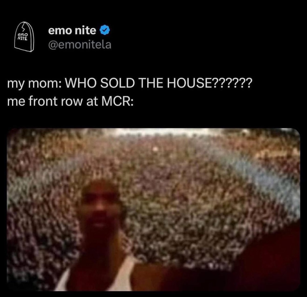 MCR Street Team (@mcrofficialst) on Twitter photo 