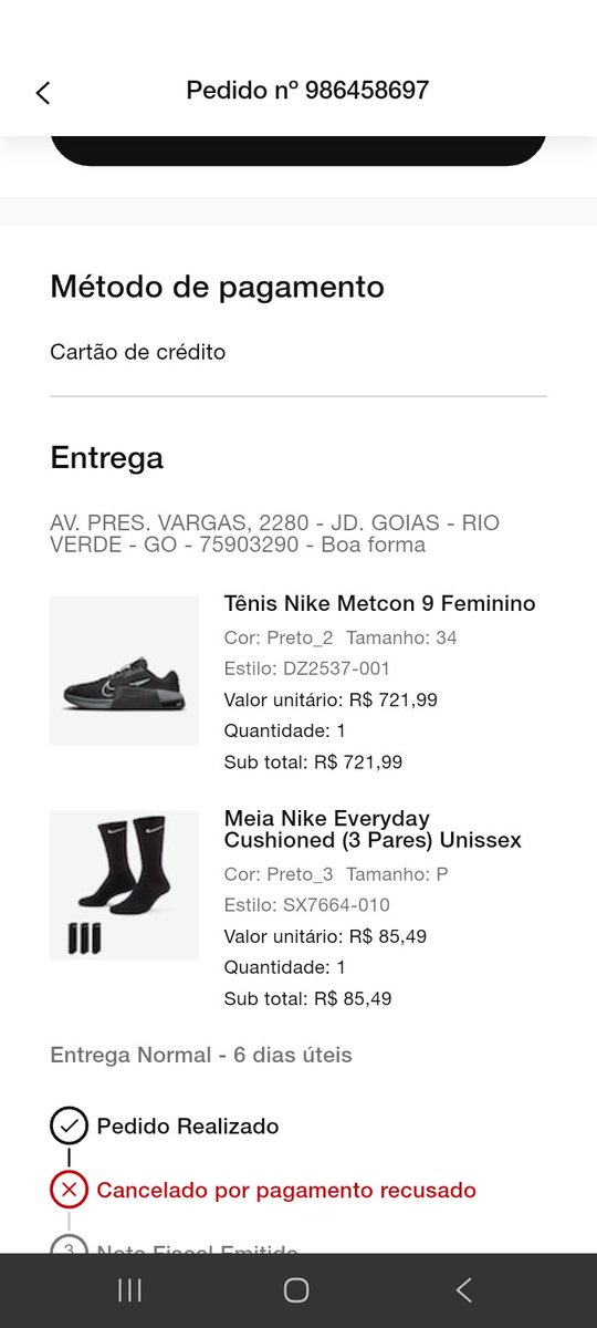 arosisccp's tweet photo. Reativei essa bomba de Twitter pra fazer uma reclamação.
DONA @Nike @nikestore que descaso é esse comigo????
Veja bem, treinei efetuar 3 vezes a compra no APP de vocês e as 3 foram negadas, a primeira não me falaram nem o motivo, foi la e liguei para meu banco... https://t.co/KmvKJliuWs