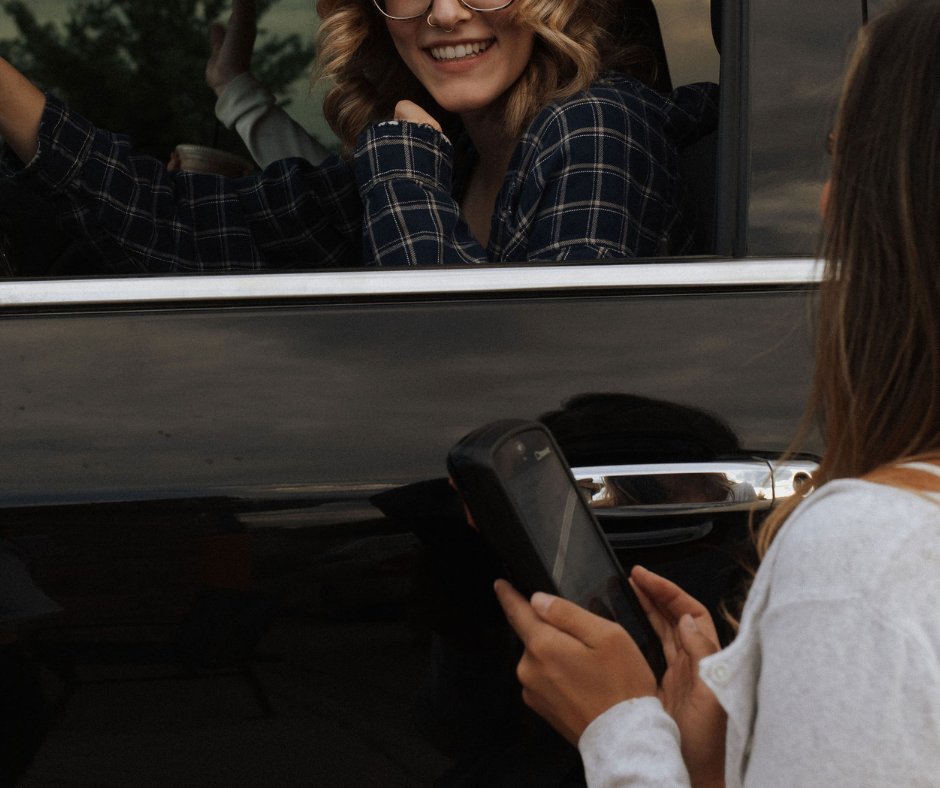 LiftCoffeeBar's tweet image. ⚡ Fast, flawless, unforgettable!

Your favorite drinks, made perfectly and quickly—morning pick-me-up or afternoon boost, we’ve got you. ☕✨

Swing by and experience the #LCB difference!

#FastAndFlawless #GetLifted #CoffeeVibes #DriveThruCoffee #NoCo