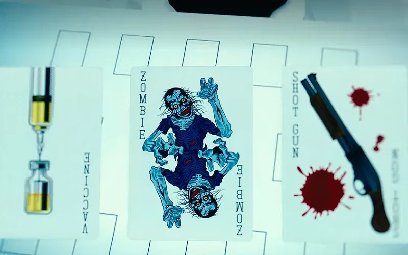 emurlee's tweet photo. This game had the worst game design in the whole show. If everyone has agreed to use the shotgun card in the first round everyone could win except the 4 zombies who picked randomly. Totally unfair for the zombies.

#AliceinBorderland3 https://t.co/jyOE94Zx2m